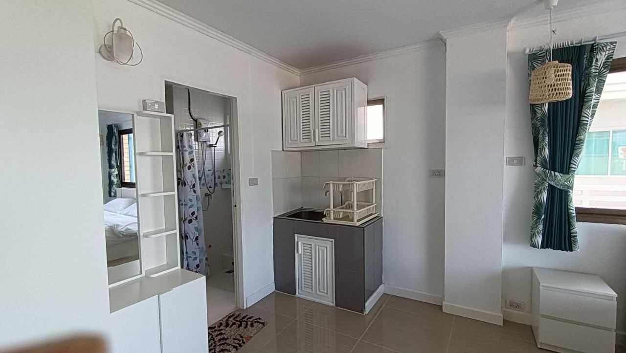 Boho Rent A Room Praia de Jomtien Exterior foto