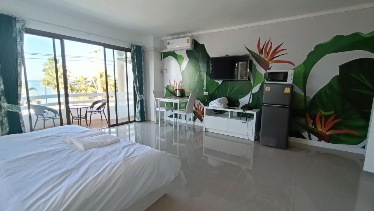 Boho Rent A Room Praia de Jomtien Exterior foto