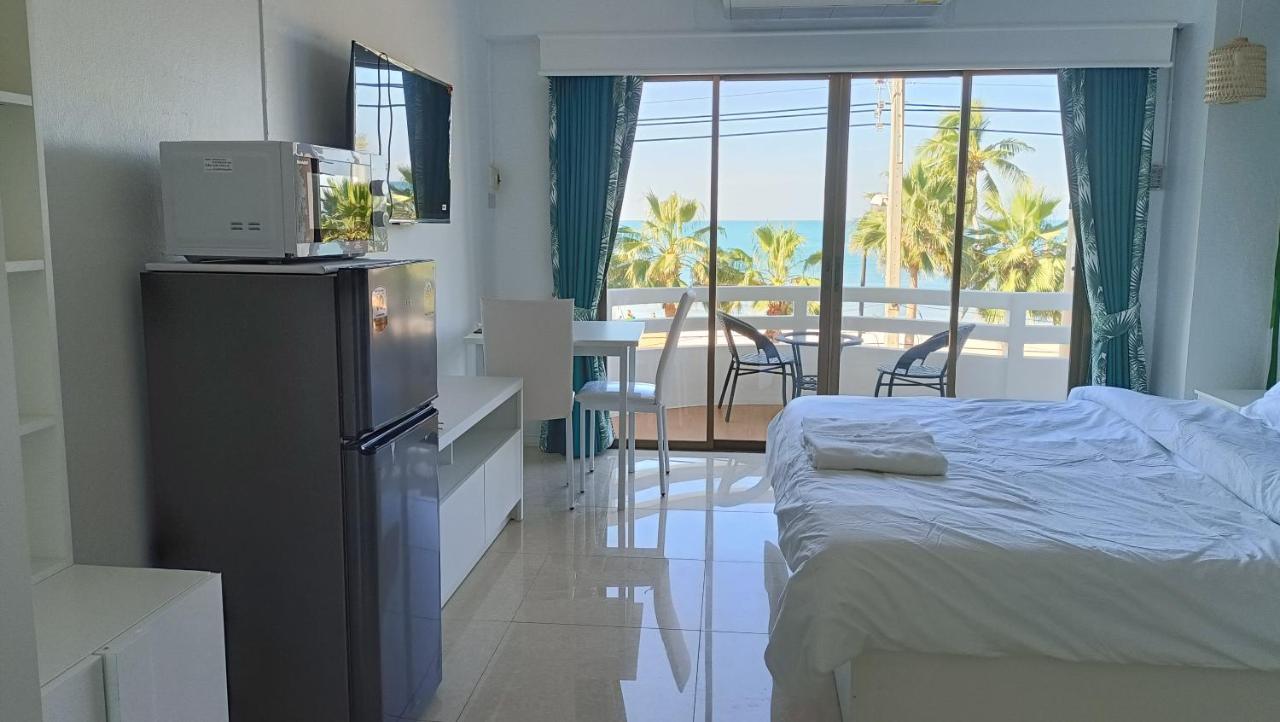 Boho Rent A Room Praia de Jomtien Exterior foto